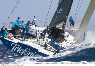 EL "TELEFÓNICA" INICIA SUS PRUEBAS OCEÁNICAS EL "TELEFÓNICA" INICIA SUS PRUEBAS OCEÁNICAS